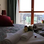 Residenza Le Terrazze Di Gualdo Rent Maison d'hôtes *