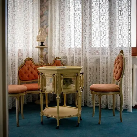 Gasthuis Residenza Le Terrazze Di Gualdo Rent Gualdo Tadino