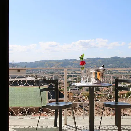 Residenza Le Terrazze Di Gualdo Rent