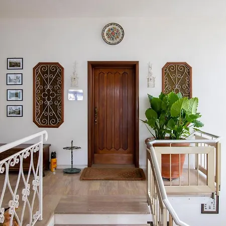 Residenza Le Terrazze Di Gualdo Rent Gasthof *