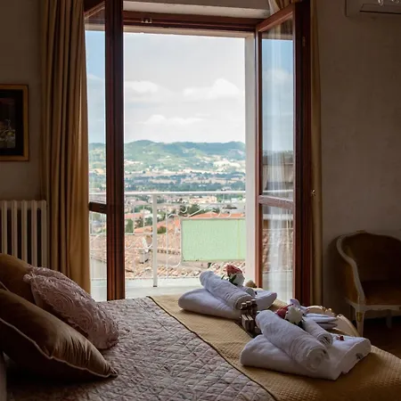 Residenza Le Terrazze Di Gualdo Rent Guest house