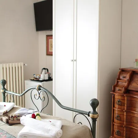 Affittacamere Residenza Le Terrazze Di Gualdo Rent *